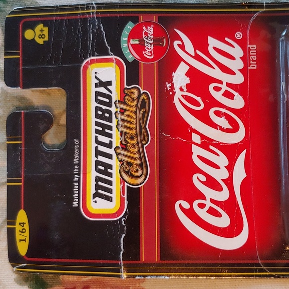 Matchbox Coca Cola Red 1933 Ford Coupe Collectible Die-Cast Model Car New NWT - Picture 5 of 17